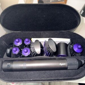 Dyson Hair Styling Set with Black and Purple Exclusive Edition